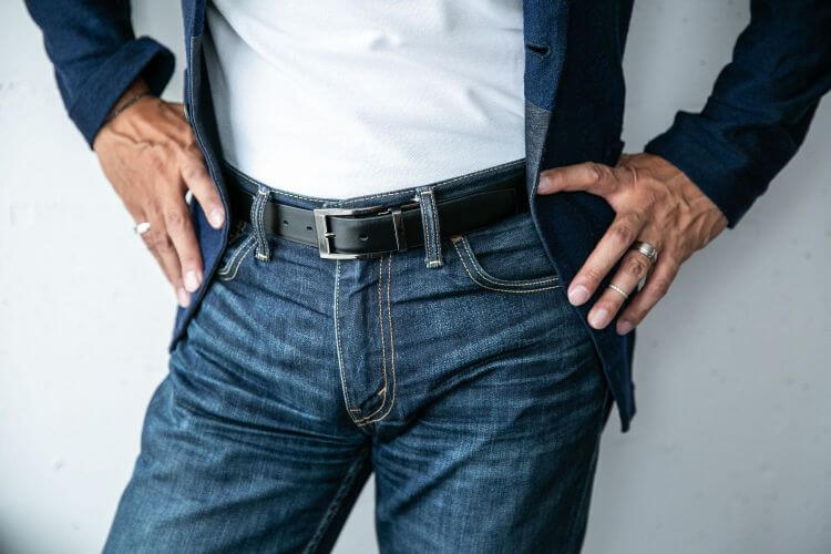 メンズベルトの平均サイズは?30代におすすめの人気ブランドや色は? - スタイルイコール