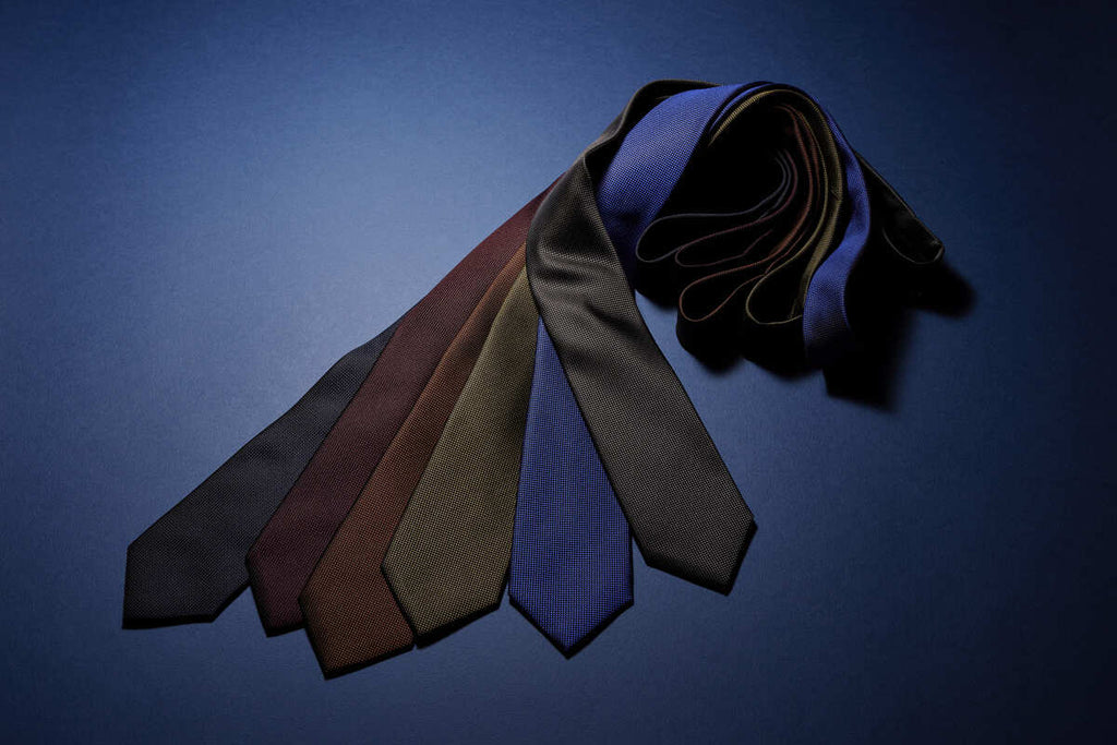 ネクタイはどこで買うのが正しい？おすすめの選び方について一挙公開！