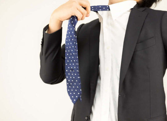 ネクタイの長さが解らない！カッコよく決められる長さはどれくらい？_top