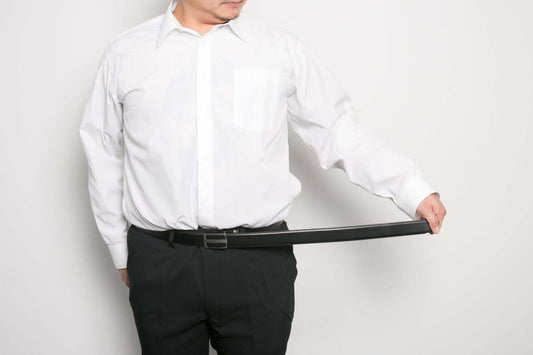 ベルトをきつく締める効果とは？息が苦しくなる程の締め具合は血圧上昇や腰痛のリスク大 - スタイルイコール