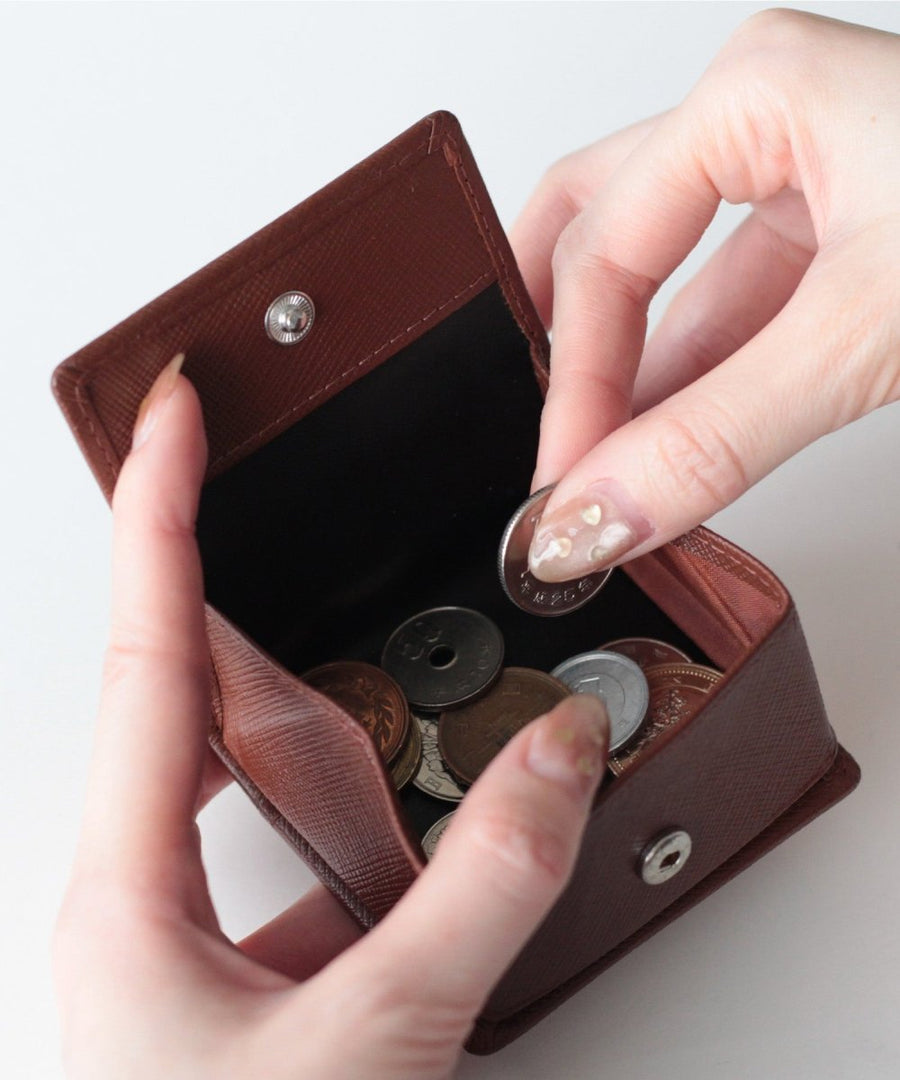 手のひらサイズで「接近戦に強い。」 BOX型コインケース【名入れ無料】