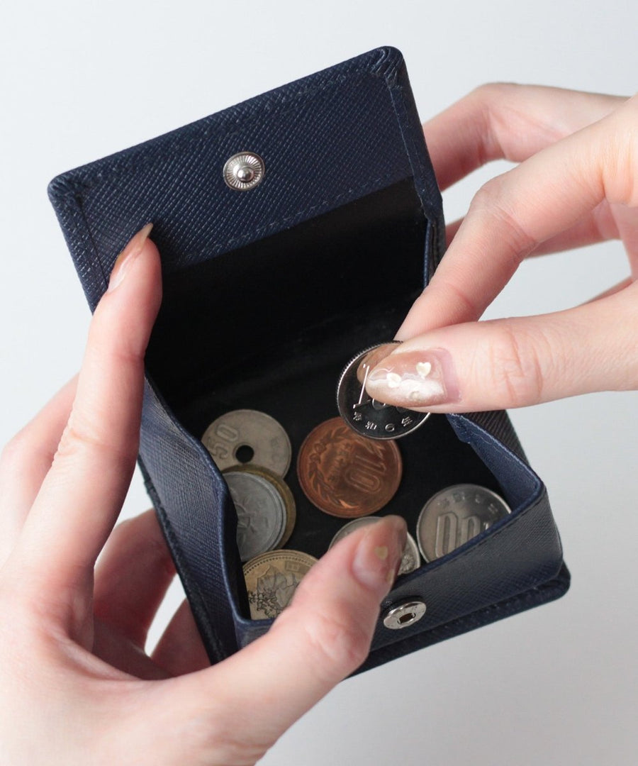 手のひらサイズで「接近戦に強い。」 BOX型コインケース【名入れ無料】