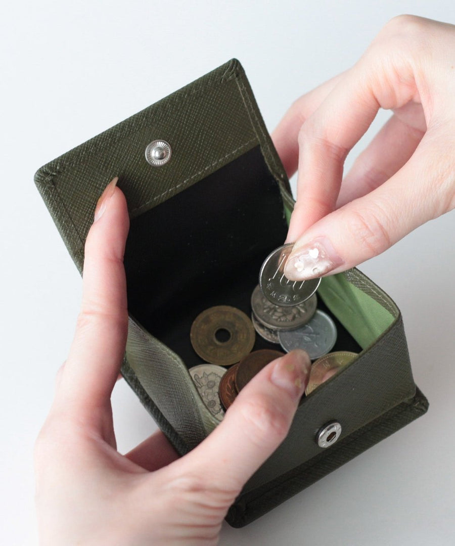 手のひらサイズで「接近戦に強い。」 BOX型コインケース【名入れ無料】