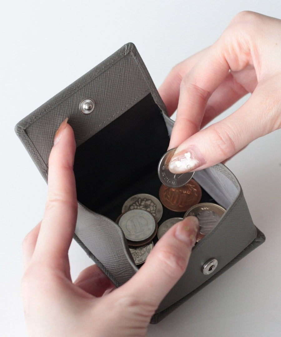 手のひらサイズで「接近戦に強い。」 BOX型コインケース【名入れ無料】