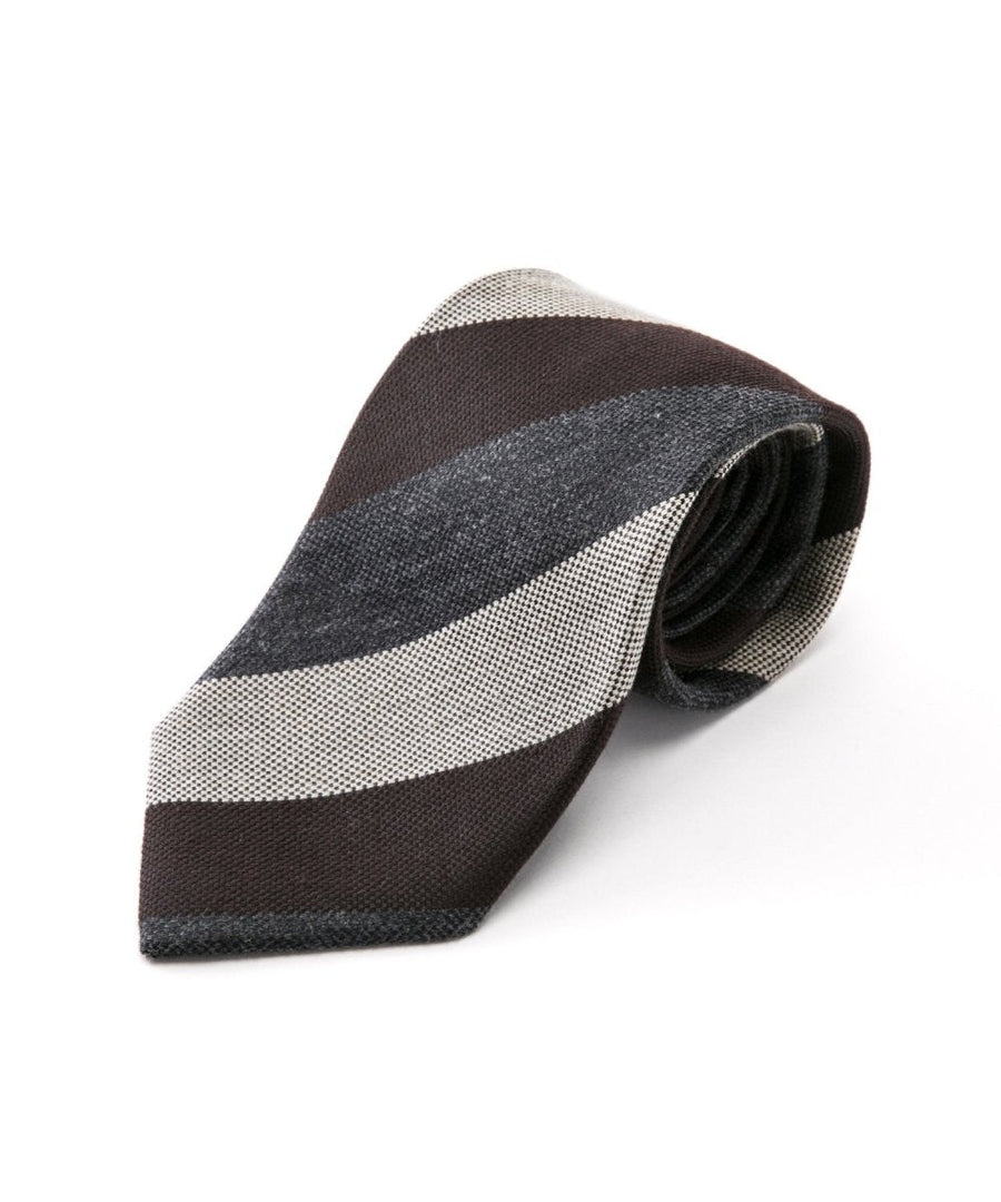 上品な質感で大人の印象 ウールネクタイ