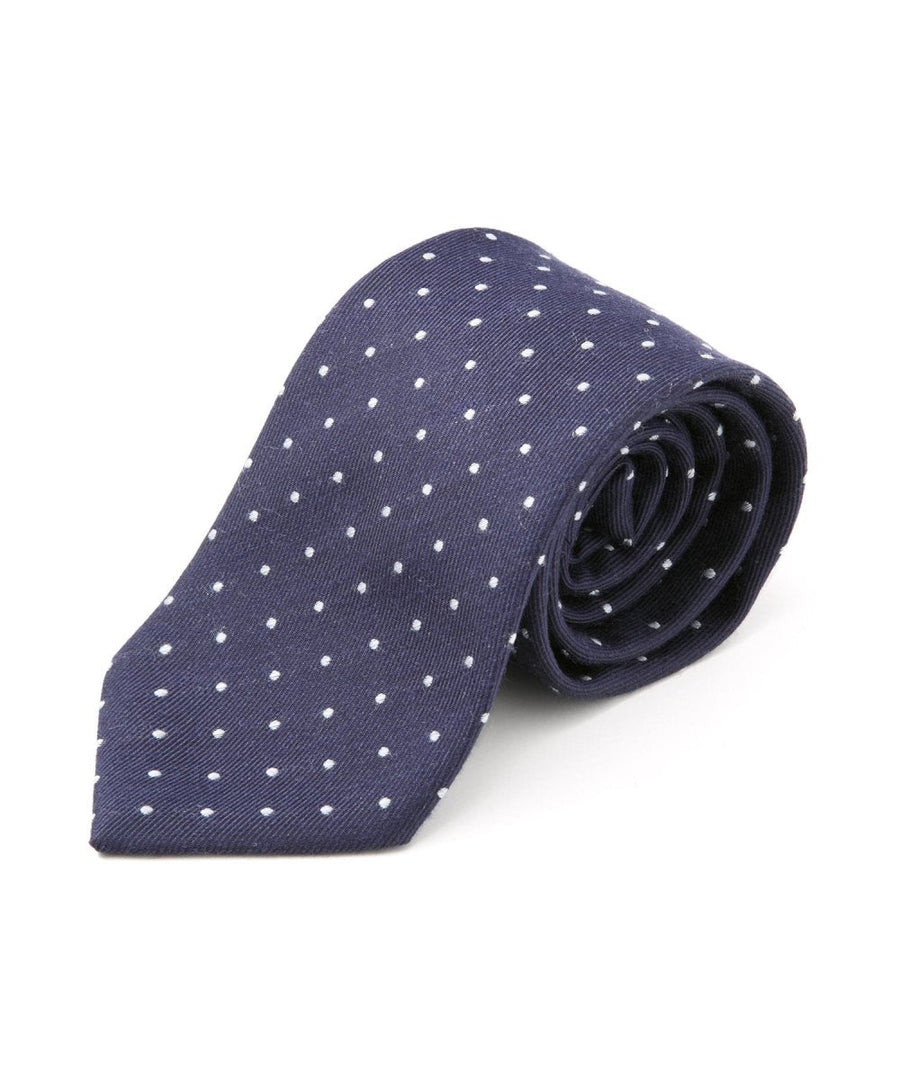 上品な質感で大人の印象 ウールネクタイ