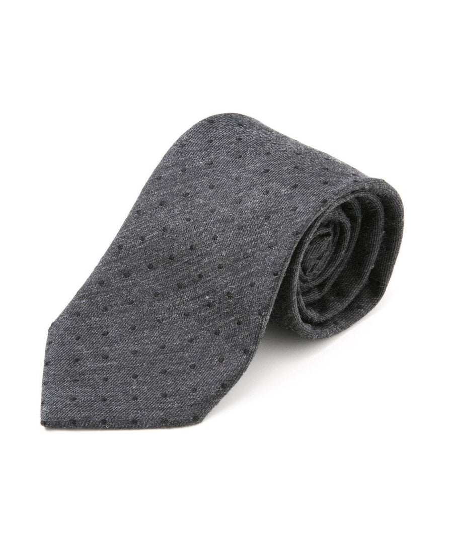 上品な質感で大人の印象 ウールネクタイ