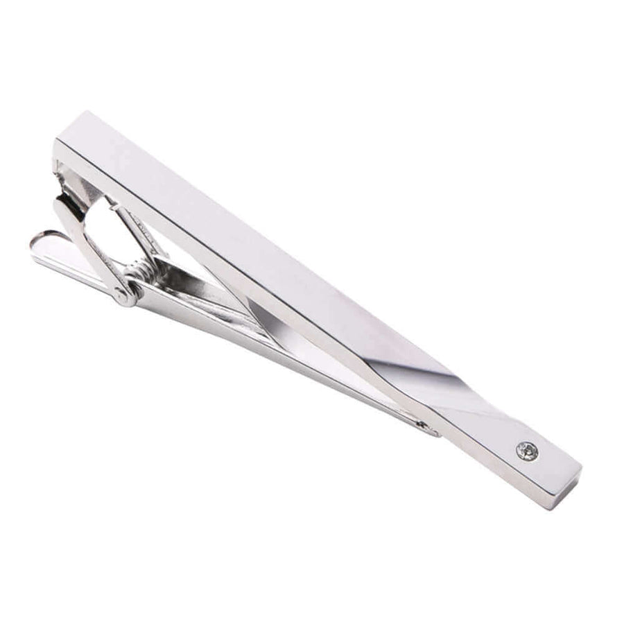 スタイリッシュで万能 クリスタルガラスネクタイピン