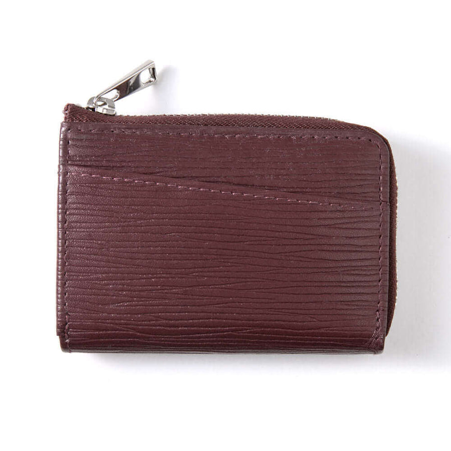 お出かけはコレひとつで 手の平サイズでカードも入るコインケース