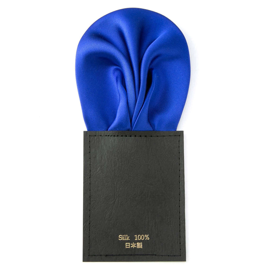 ワンタッチでカッコイイが一日中続く ポケットチーフ パフド