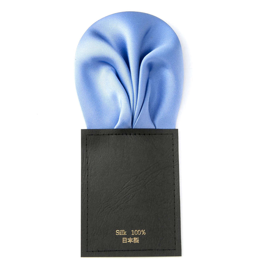 ワンタッチでカッコイイが一日中続く ポケットチーフ パフド